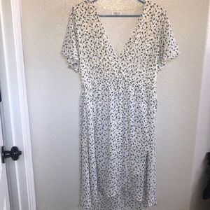 Sienna Sky- dress. Lightweight. Beautiful.